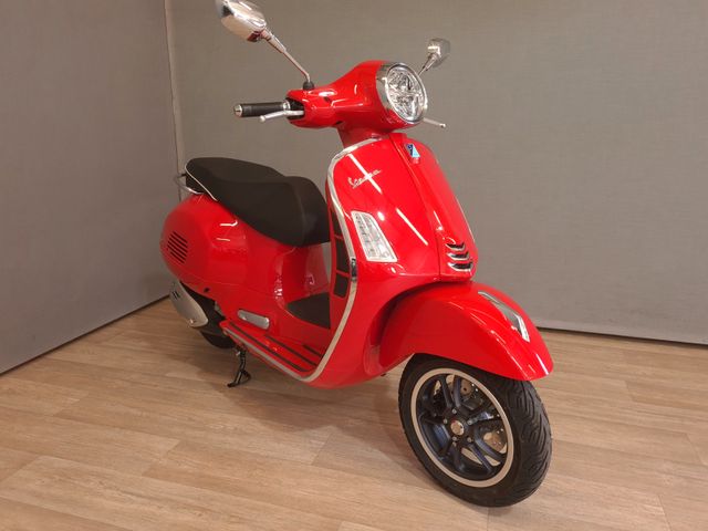 Vespa GTS 125 SUPER ---  E5+Norm- TAGESZULASSUNG