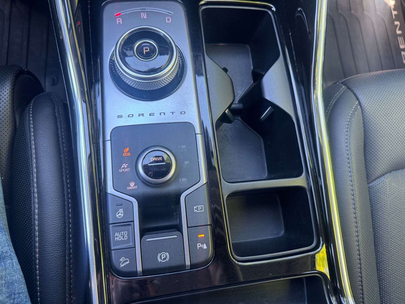 Fahrzeugabbildung Kia Sorento Platinum 4WD LED+ACC+BOSE+NAVI