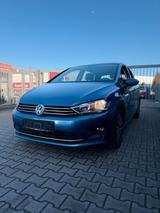 Volkswagen Golf Sportsvan VII Allstar BMT/Start-Stopp - Volkswagen Golf Sportsvan mit Benzin-Antrieb: Blau