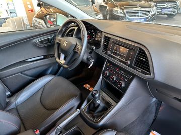 Seat Leon FR Lim. 5-Türer*2.HAND*SCHECKHEFT*LED*TOUCH