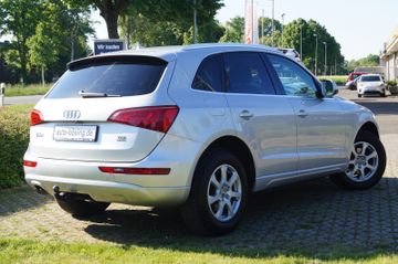 Audi Q5 2.0 TDI quattro AUT.-LEDER-NAVI-AHK-ACC-XENON