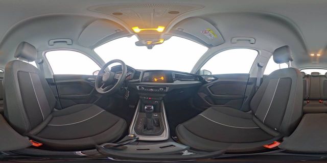 A1 Sportback 25 TFSI STRONIC ADVANCED SMARTPHONE