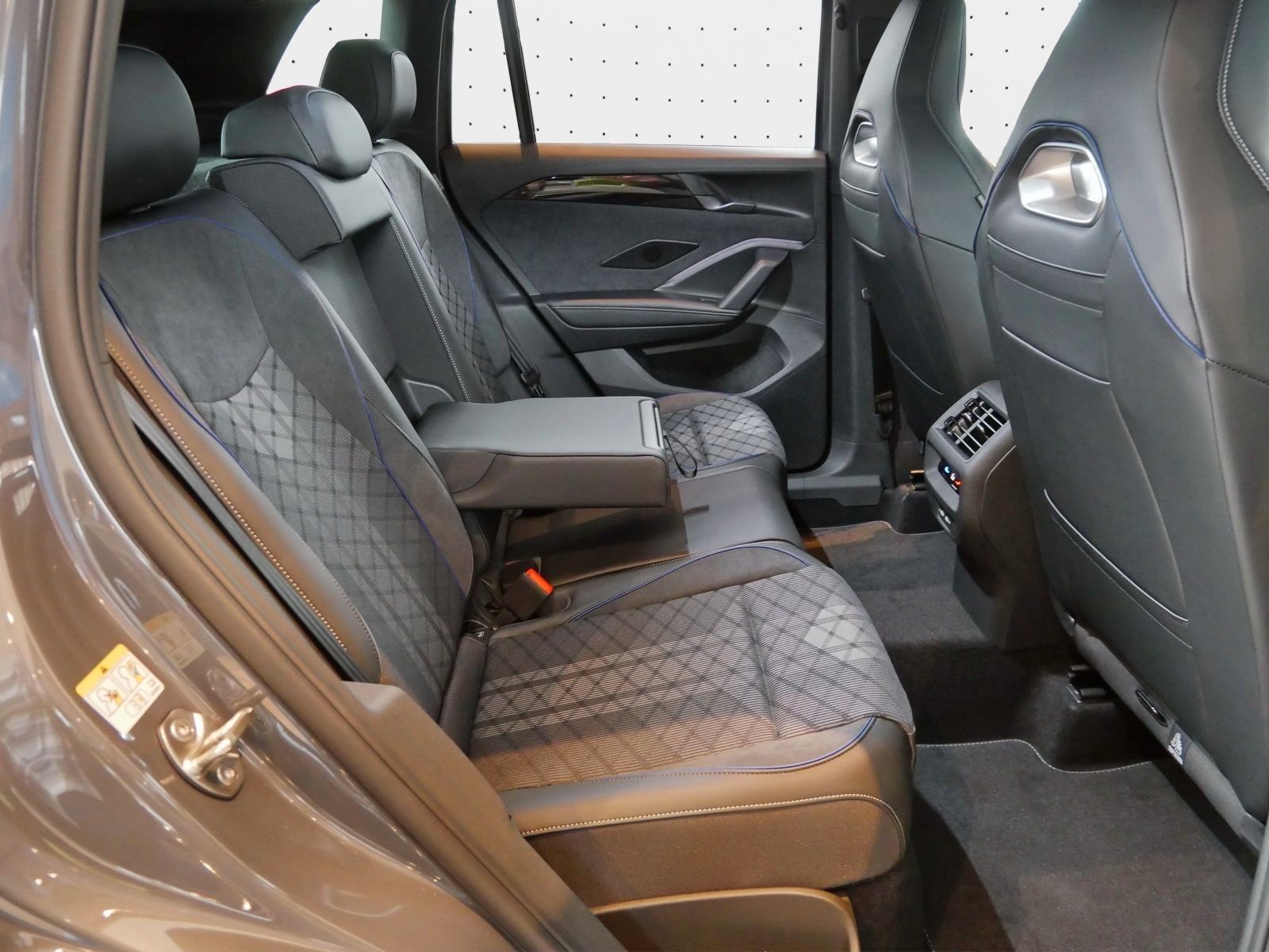 Volkswagen Tiguan - Bild 14