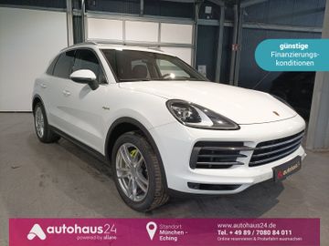 Porsche Cayenne - 1