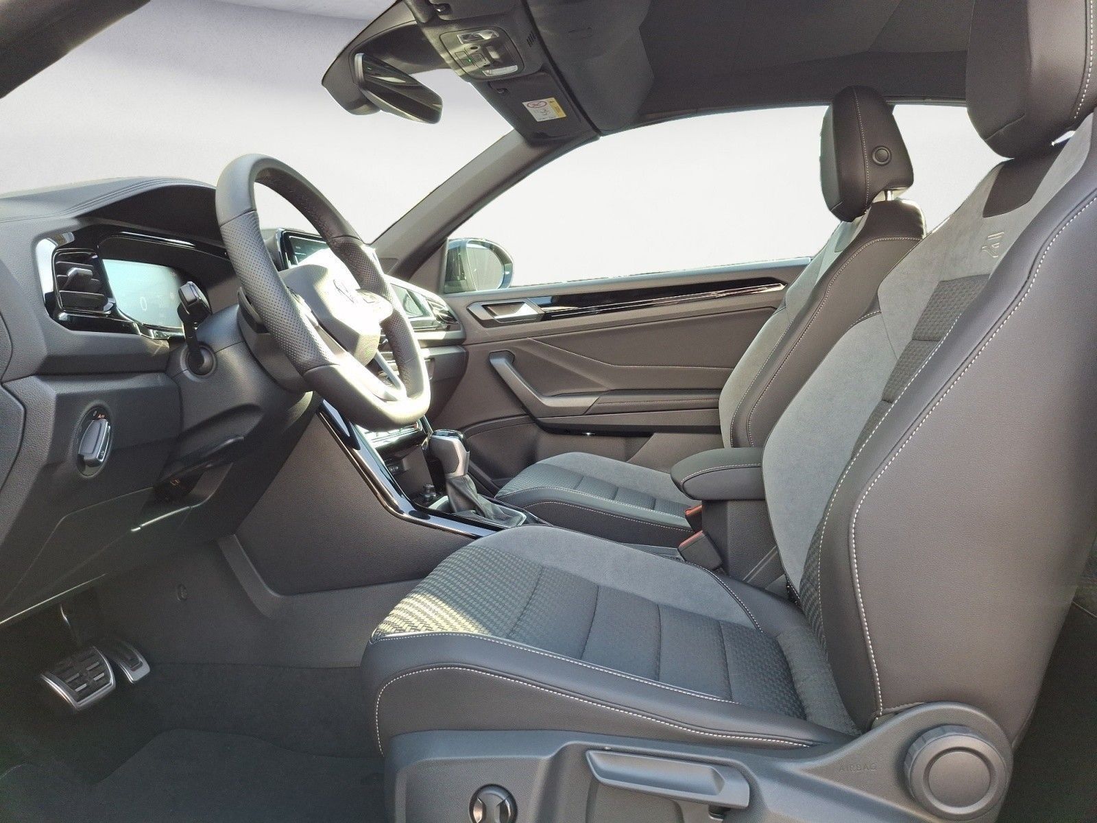 Volkswagen T-Roc - Bild 7