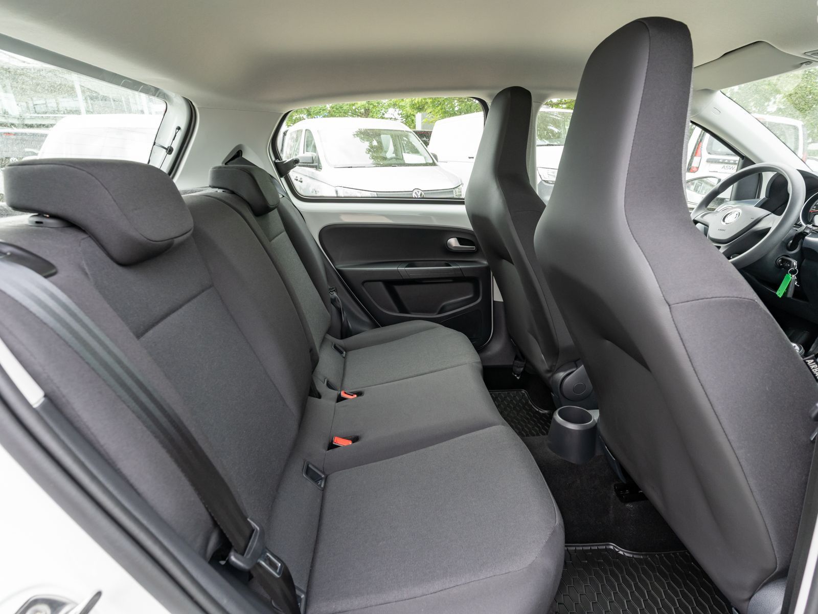 Volkswagen up! - Bild 8