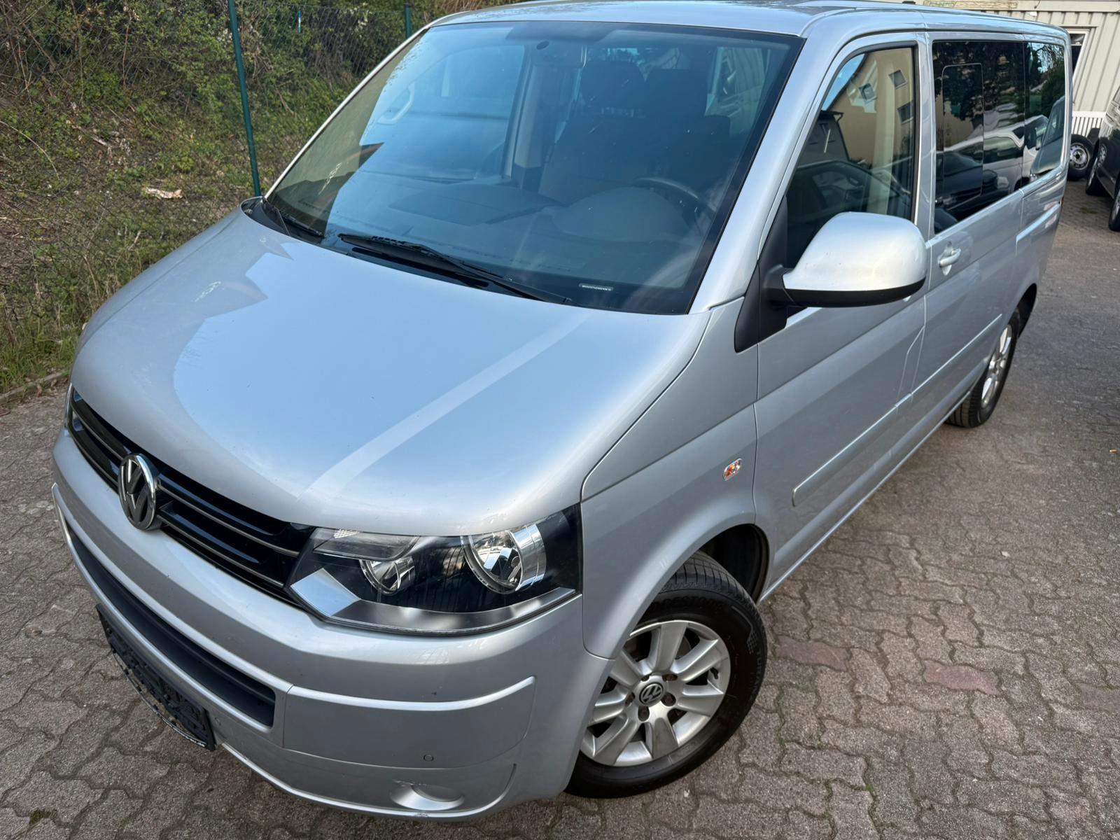Volkswagen T5 Multivan 2.0 140PS/2X SCHIEBETÜR/Temp./SitzHZ