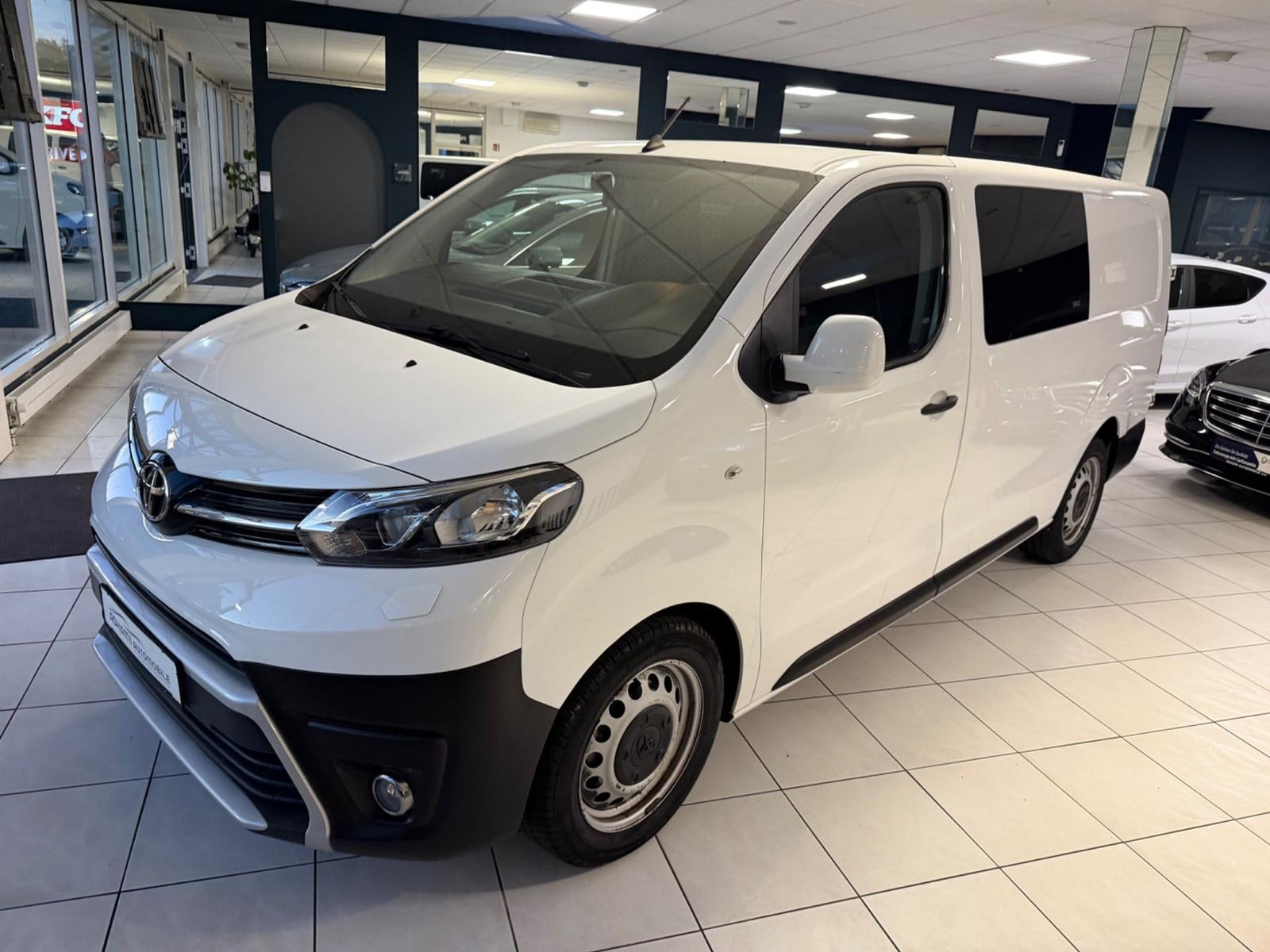 Toyota Proace (Verso)Proace (Verso) L2 Doppelkab. 6 Sitzer NAVI CAM A