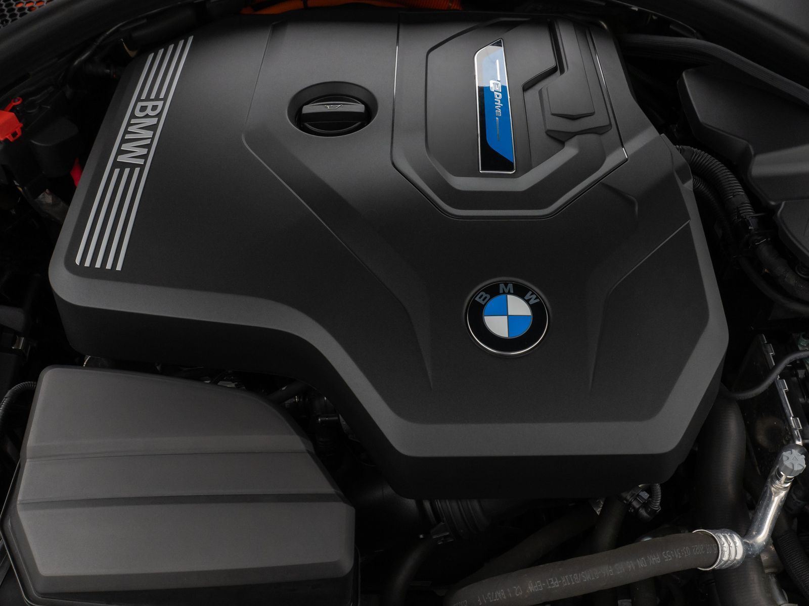 Fahrzeugabbildung BMW 330e M Sport Kamera DAB H/K Stop&Go LED 19Zoll