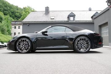Porsche 992.2*Sportabg.,Chrono,BOSE,Sitzlüftung,14-Wege*