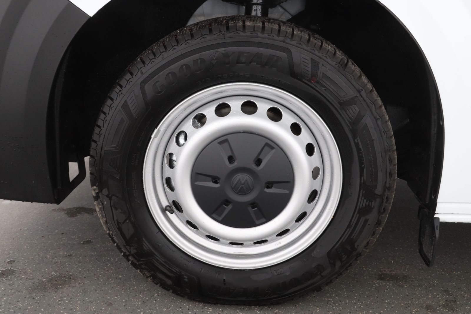 Volkswagen T7 Transporter - Bild 8