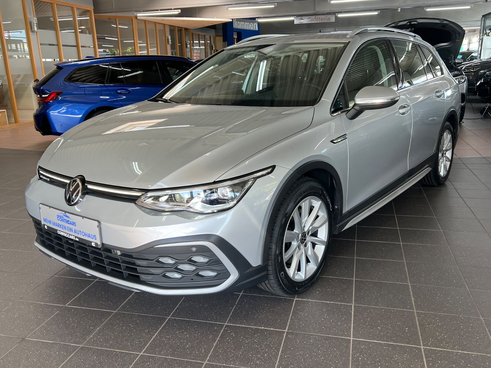 Volkswagen Golf VIII 2.0 TDI Variant Alltrack 4Motion SUPER imagem 2