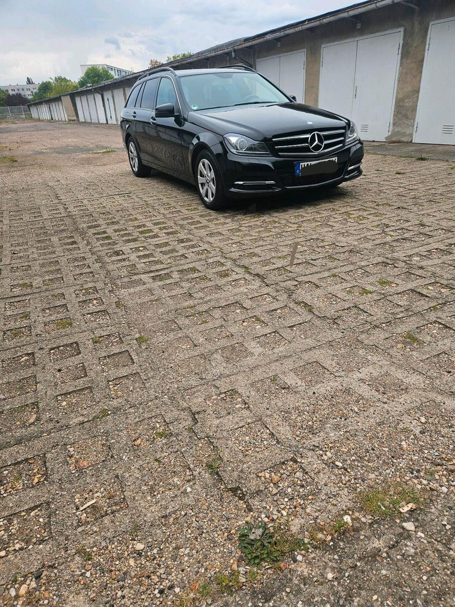 Mercedes-Benz C200 2014 — photo 5