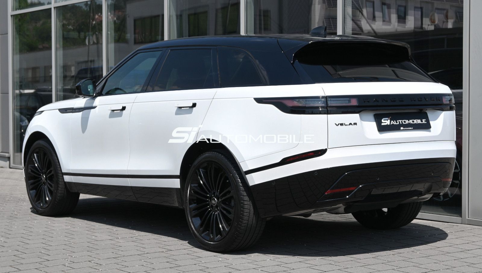 Fahrzeugabbildung Land Rover Range Rover Velar D300 DYNAMIC HSE °UVP 112.884€