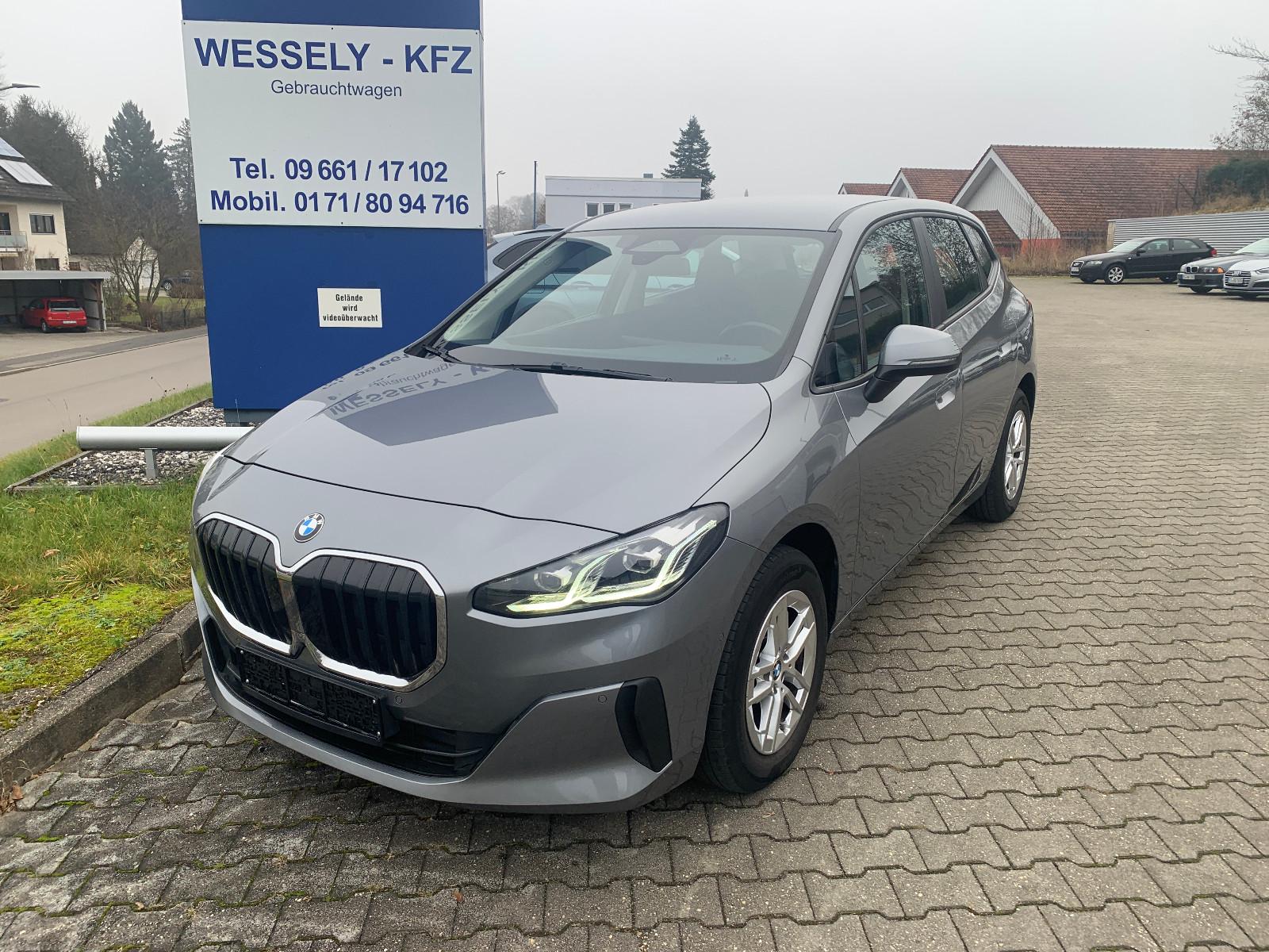BMW 218 Active Tourer""AHK-Garantie-TOP""