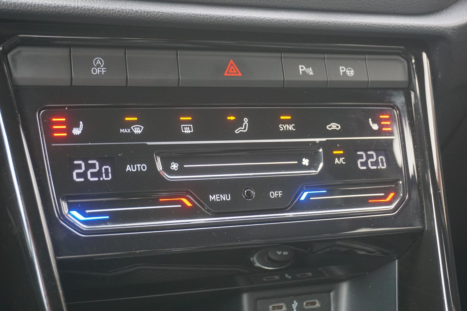 Volkswagen T-Roc 2.0 R-Line 4Motion LED Navi ACC AHK Kamera, миниатюра 18