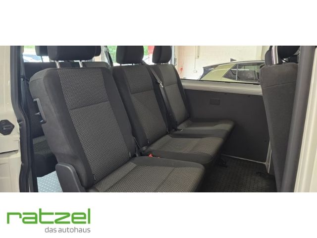 Fahrzeugabbildung Volkswagen Transporter Kombi 2.0 TDI LR 9-Sitzer AHK PDC Be