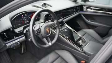 Porsche Panamera - 9
