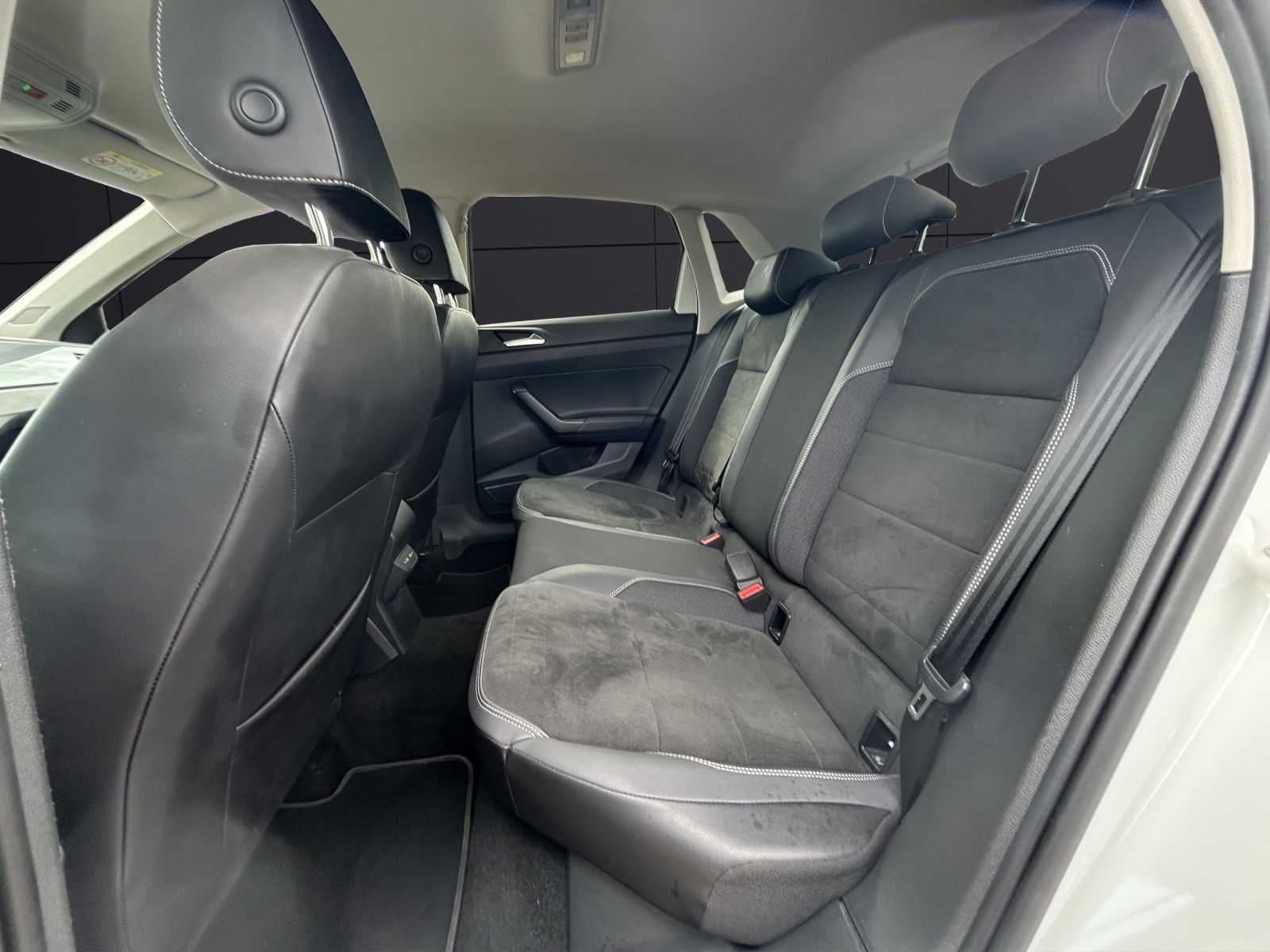 Fahrzeugabbildung Volkswagen Polo Style TSI DSG IQ.Light ACC SH PDC AppConnec