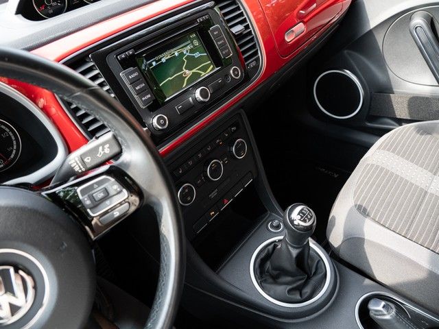 Beetle Cabriolet Sport TSI R-Line Navi Fender