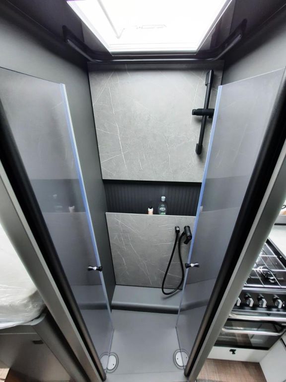 Fahrzeugabbildung HYMER / ERIBA / HYMERCAR B-Klasse MC T 680 Verfüg./Sparen Sie 4.820,- €