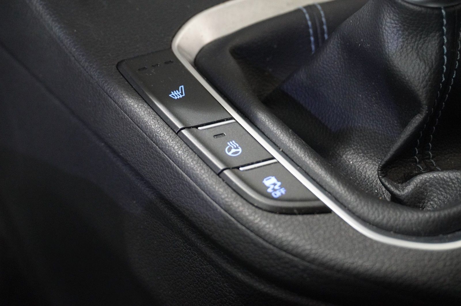 Fahrzeugabbildung Hyundai i30 N PERFORM. 2.0 T-GDI NAVI/LED/KAMERA/SPORT