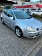 Volkswagen Vw Golf 5 1.9 Tdi - Volkswagen Golf mit Diesel-Antrieb: Kleinwagen, 5.1