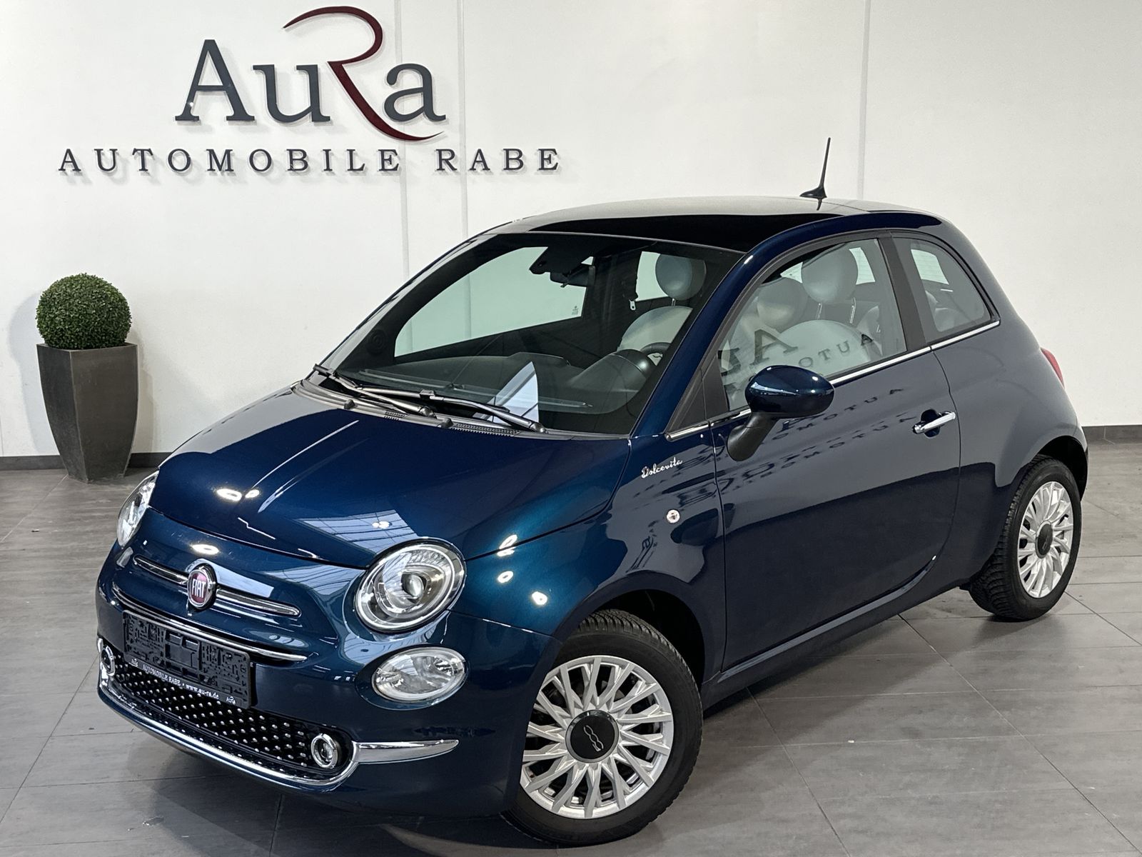 Fahrzeugabbildung Fiat 500 1.0 GSE Dolcevita PANORAMA+KOMFORT-PAKET+PP