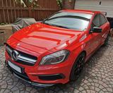 Mercedes-Benz A45 AMG 4MATIC Performance Lenkrad Sitze Auspuff - Mercedes-Benz A 45 AMG Gebrauchtwagen