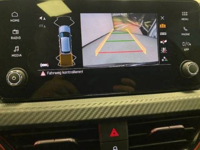 Fahrzeugabbildung SKODA Kamiq 1.5 TSI ACT DSG Monte Carlo+MATRIX+APP++++