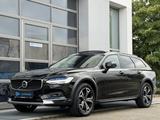 Volvo V90 CROSS COUNTRY PRO AWD*ACC*PANO*KAM*HARMAN*19 - schwarze Volvo V90 Cross Country