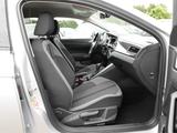 Volkswagen Polo HIGHLINE TSI DSG NAVI ACC RFK ALLWETTER - gebrauchte Kleinwagen in Gladbeck