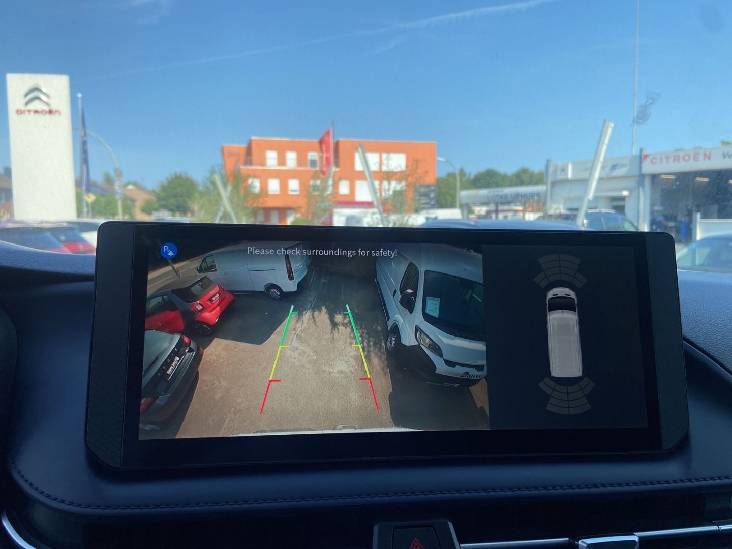 Fahrzeugabbildung Maxus Deliver9 KW 2.0 L3H2 FWD Luxury LED CarPlay DAB