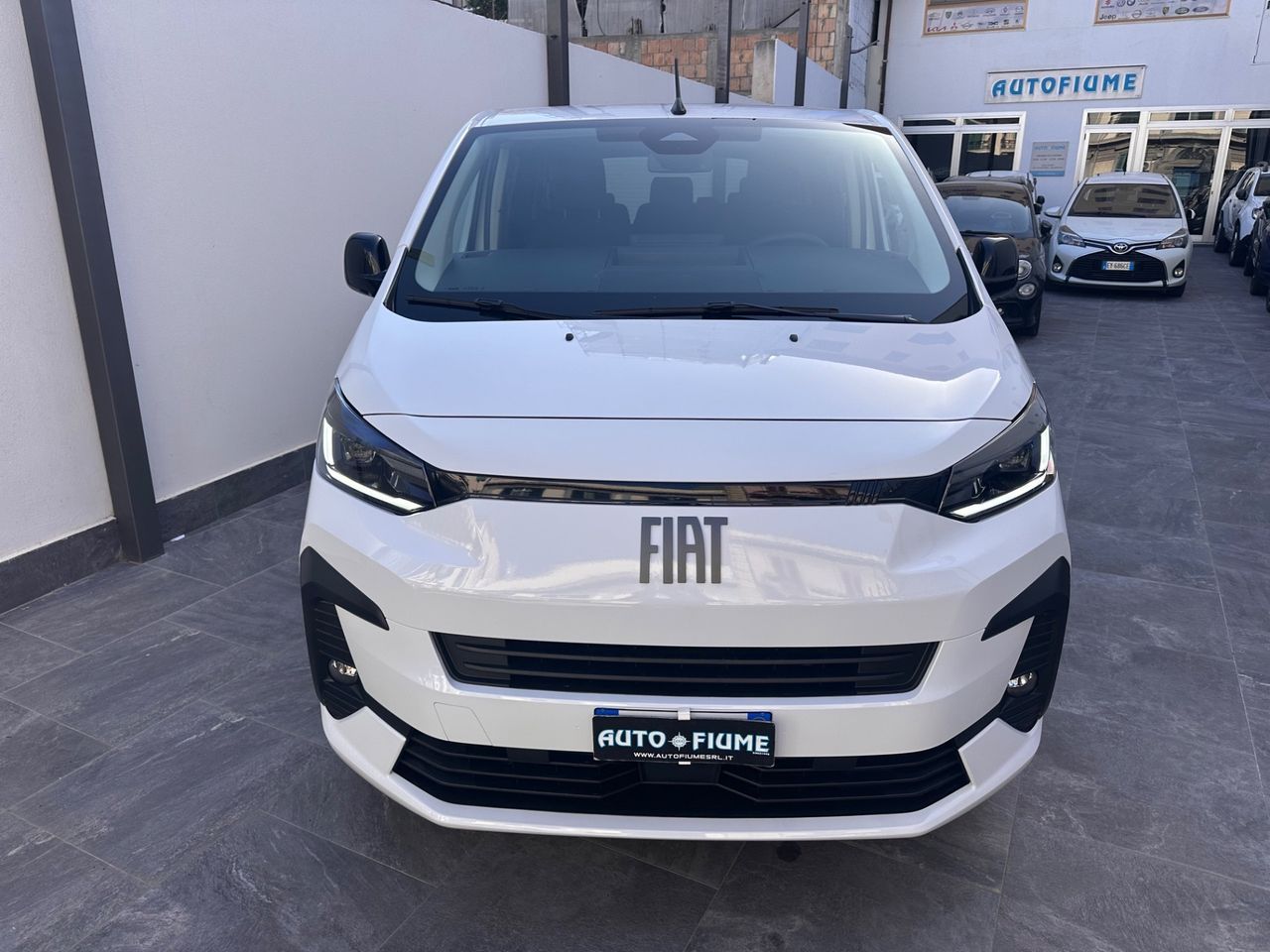 Other Fiat Ulysse 2.0 BlueHDi 180 CV AT8 L3 imagem 2