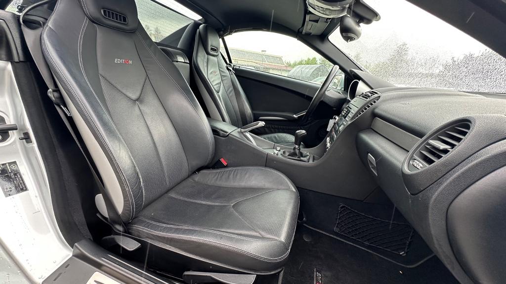 Mercedes-Benz SLK 200