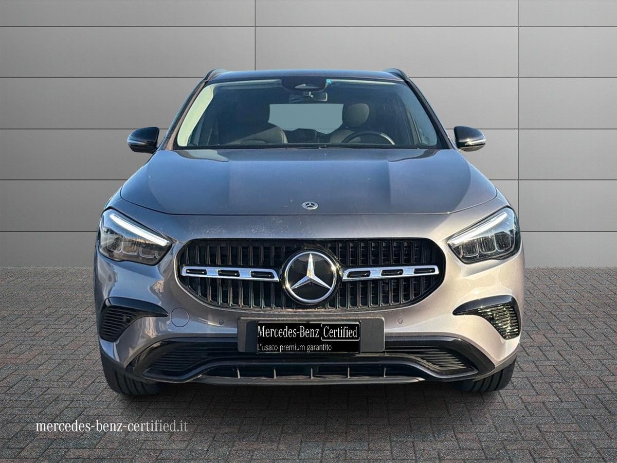 Mercedes-Benz GLA 180 Progressive Advanced Plus imagem 3