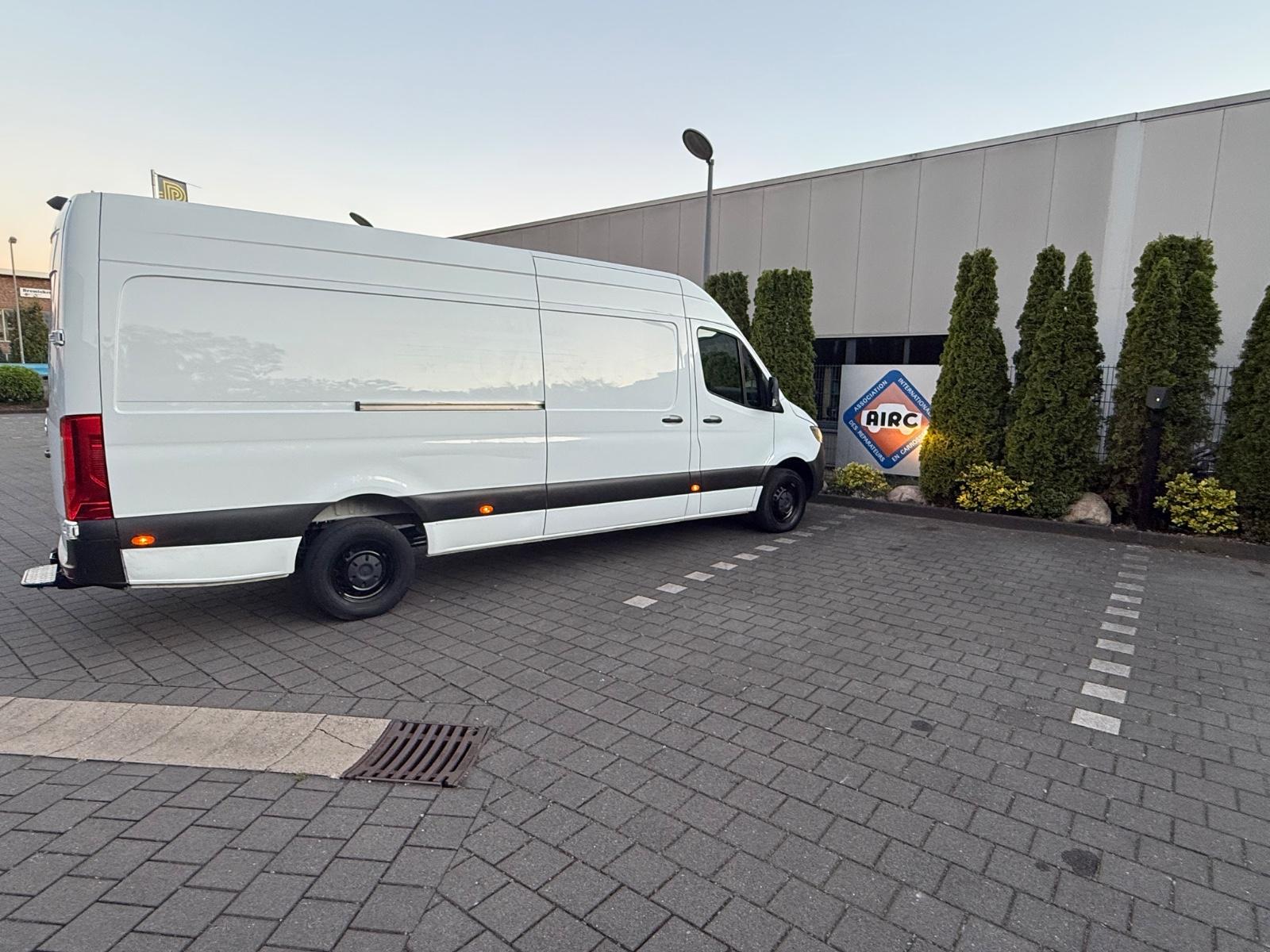 Mercedes-Benz Sprinter III 317 CDI MAXI L3H2 RWD 74000 KM