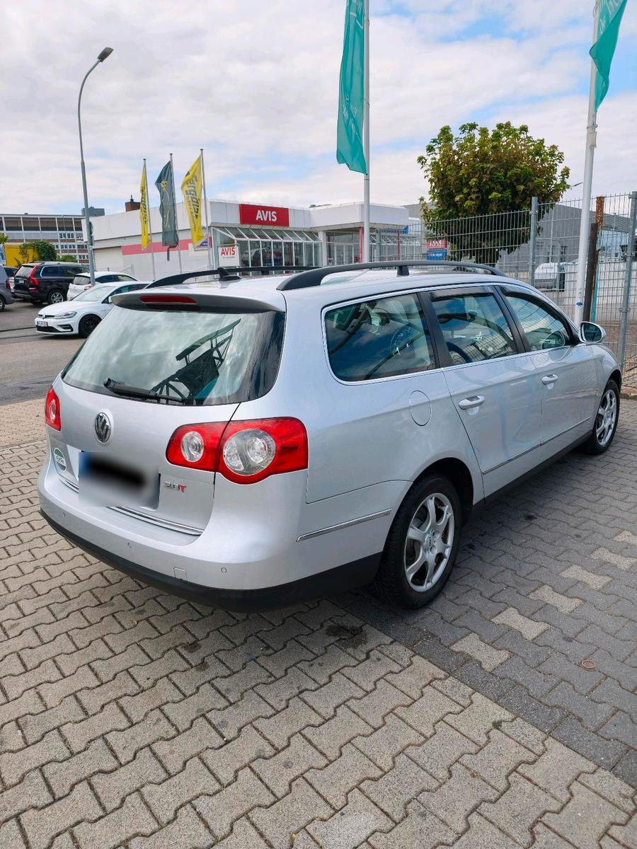Volkswagen Passat, 2010