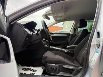 Volkswagen Passat Variant - 9