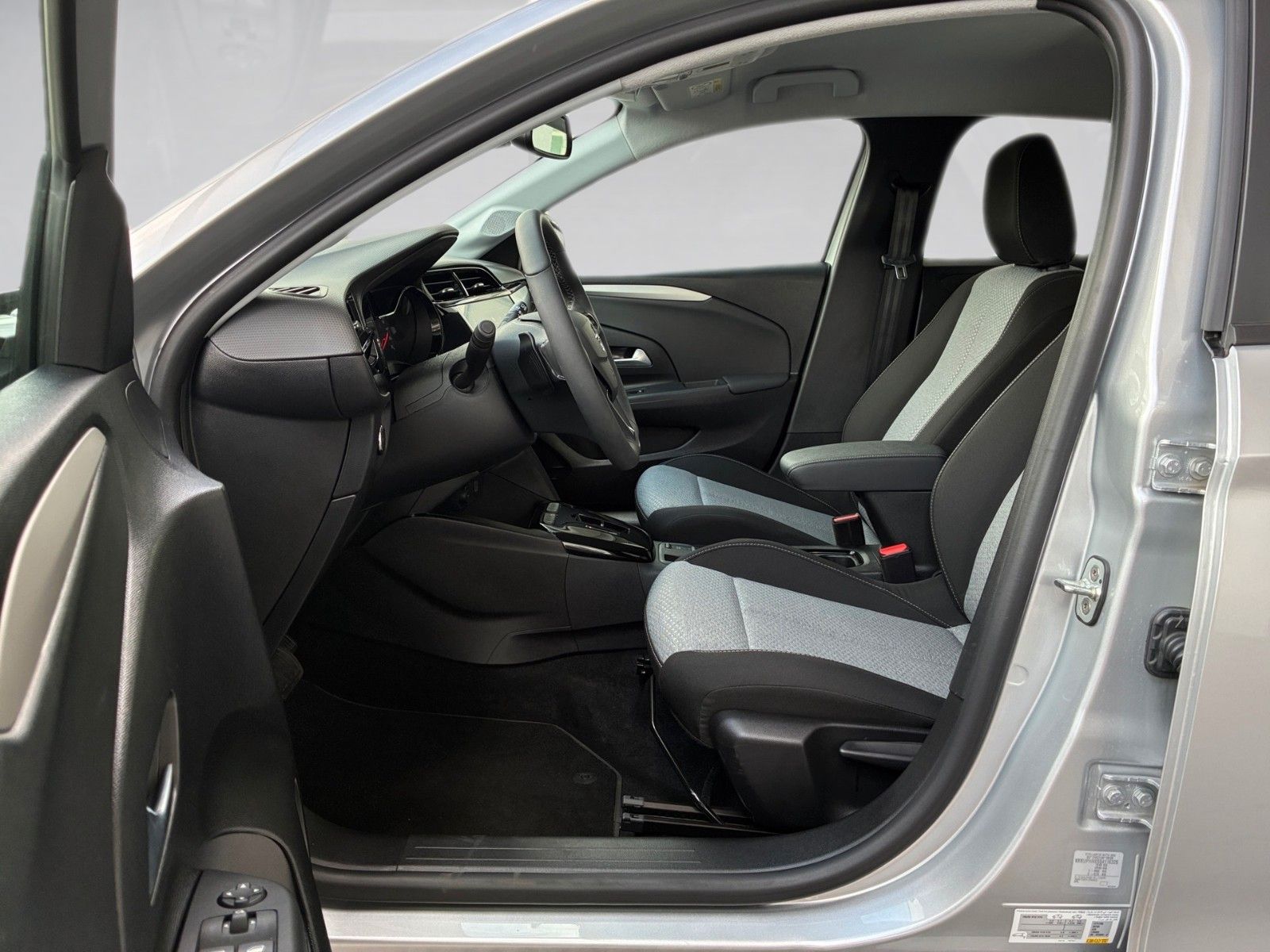 Fahrzeugabbildung Opel Corsa F Edition 100PS Automatik/PDC/LED!