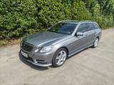 Mercedes-Benz E 500 4MATIC T BlueEFFICIENCY AVANTGARDE AVA... - Mercedes-Benz E 500: Kombi
