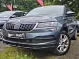 Skoda Karoq 1,5 TSI 1.Hand Sitzheizung Apple CarPlay - Skoda Karoq Gebrauchtwagen in Bremen