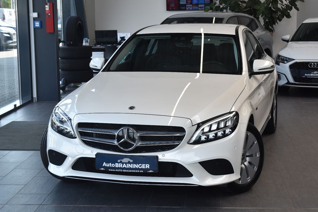 Image of Mercedes-Benz C 300