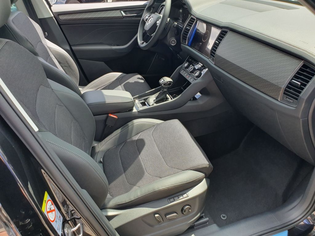 Fahrzeugabbildung SKODA Kodiaq 2.0 TSI 4x4 DSG Style+Standh.+Columbus