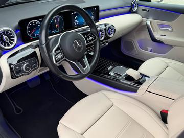 صورة مصغرة 11 لـ 2019 Mercedes-BENZ A 220