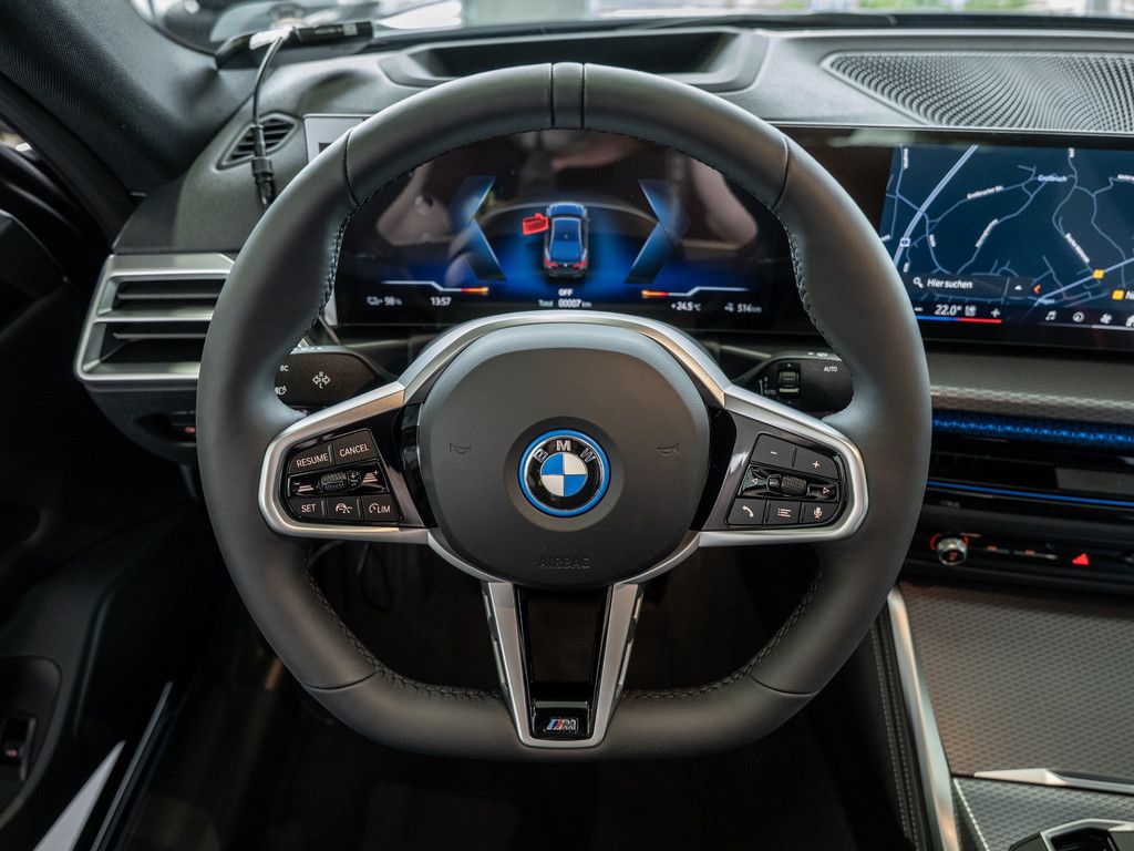 BMW i4 - Bild 12