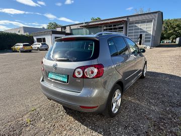 Volkswagen Golf - 4
