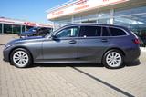 BMW 318d Advantage LED Android Apple Totwinkel Navi - BMW 318 in Rostock
