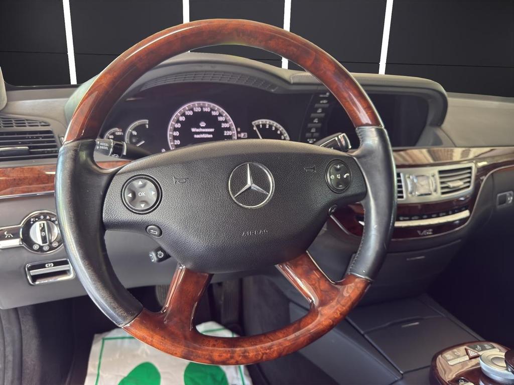Mercedes-Benz S 600