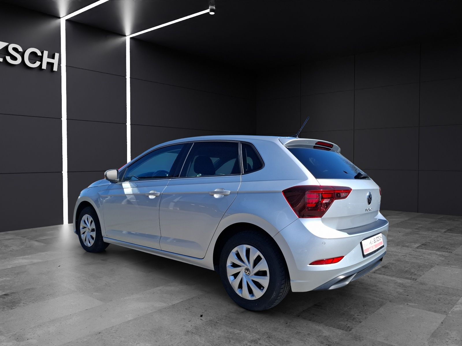 Fahrzeugabbildung Volkswagen Polo 1.0 Life LED AID APP GRA PDC SHZ